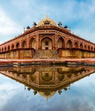 Explore historic Delhi